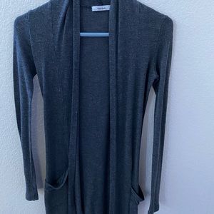 gray cardigan, small